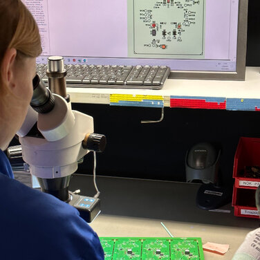 Check Bitaxe Gamma production quality in the laboratory